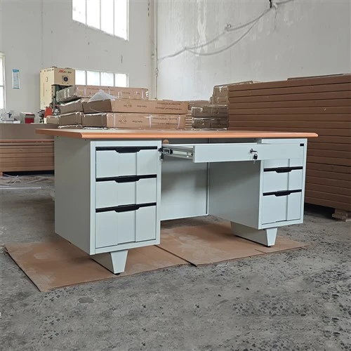 Desk tax-Xogħol tal-metall